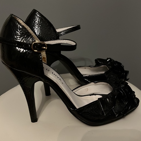 Black peep toe heel - Picture 5 of 7